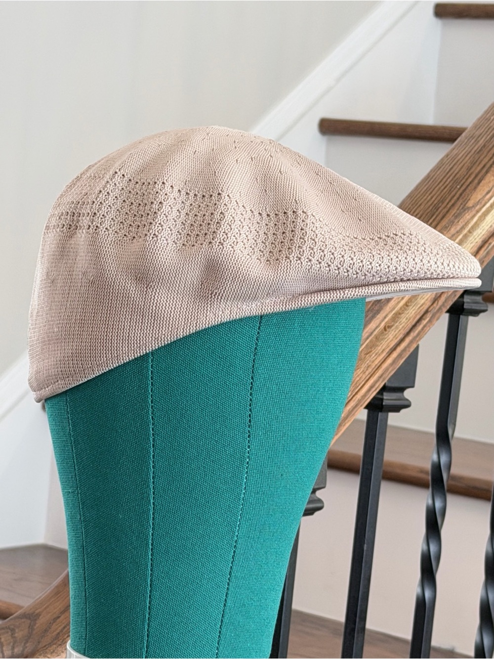 Kangol Tropic 504 Ventair Flat Cap - Beige. Sz-M Ivy Hat. 90’s JFK | Newsboy